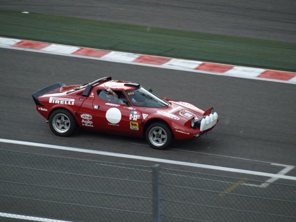 Stratos, der mit "Vier-Loch-Felgen" kein echter gewesen sein dürfte