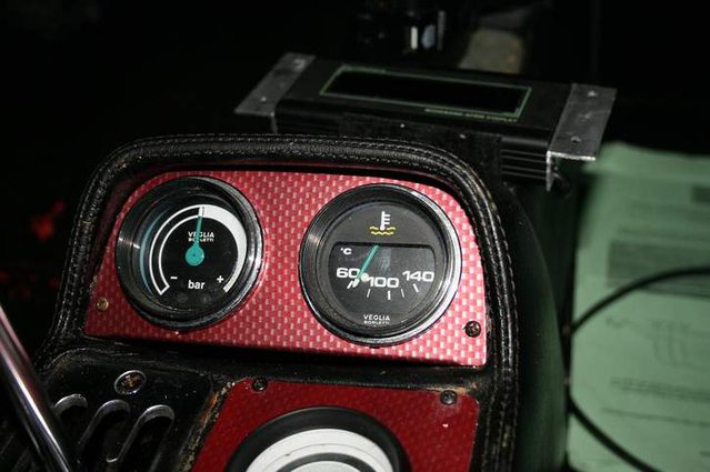 boost gauge 002.jpg