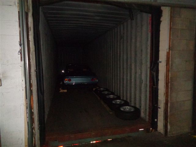 Ein Container ganz alleine mit den extra original Cromodora