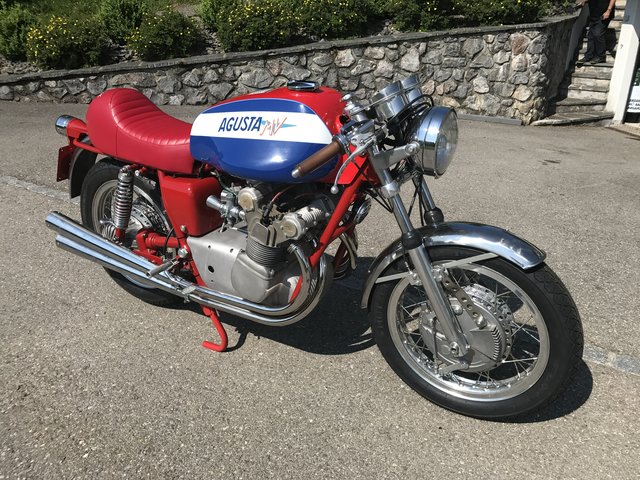 Doch recht seltene MV 750s von 1971