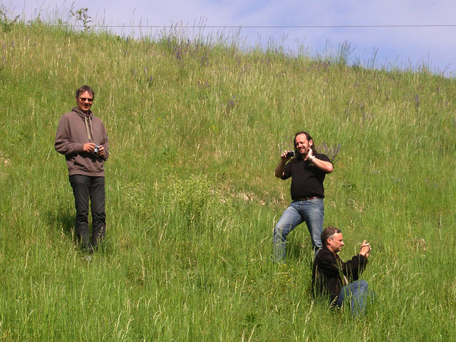 SNC19178.jpg (474.06 KiB) 7921 mal betrachtet 3 Herren am Hang