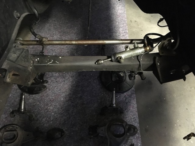 Vorderachsträger unbehandelt.jpg