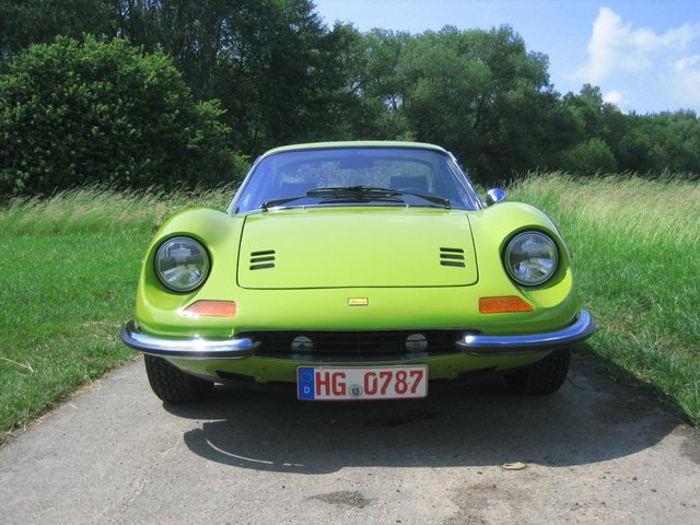 #01406 Vorne.JPG (139.64 KiB) 8066 mal betrachtet #01406 Vorne.JPG